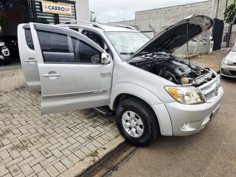 TOYOTA Hilux Caminhonete 3.0 16V 4P 4X4 SRV TURBO DIESEL, Foto 16