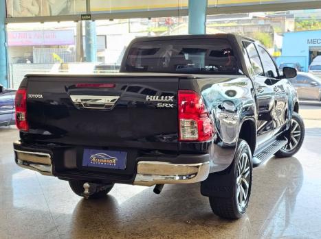 TOYOTA Hilux Caminhonete 2.8 16V SRX 4X4 TURBO DIESEL CABINE DUPLA AUTOMÁTICO, Foto 4
