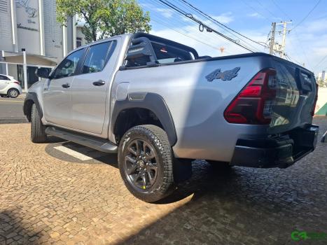 TOYOTA Hilux Caminhonete 2.8 16V SRX CONQUEST 4X4 TURBO DIESEL CABINE DUPLA AUTOMÁTICO, Foto 11