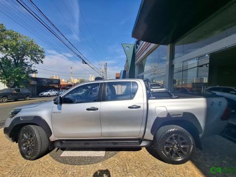 TOYOTA Hilux Caminhonete 2.8 16V SRX CONQUEST 4X4 TURBO DIESEL CABINE DUPLA AUTOMÁTICO, Foto 12