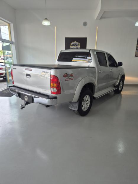 TOYOTA Hilux Caminhonete 3.0 16V 4P 4X4 SRV TURBO DIESEL CABINE DUPLA AUTOMÁTICO, Foto 3