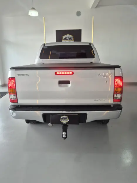 TOYOTA Hilux Caminhonete 3.0 16V 4P 4X4 SRV TURBO DIESEL CABINE DUPLA AUTOMÁTICO, Foto 6