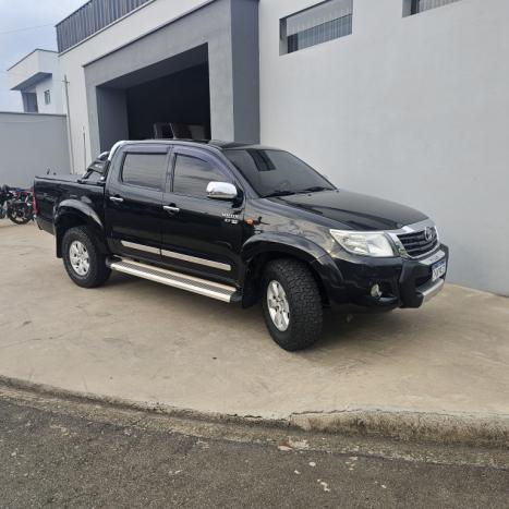TOYOTA Hilux Caminhonete 2.7 16V 4P SRV FLEX CABINE DUPLA AUTOMÁTICO, Foto 1