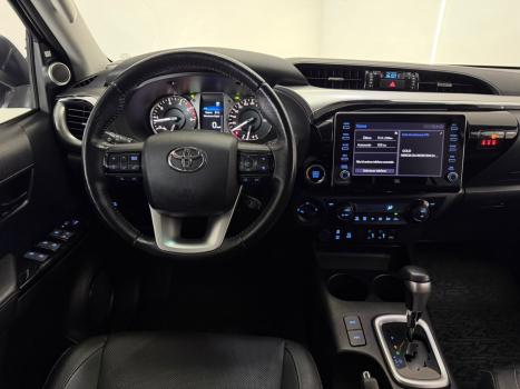TOYOTA Hilux Caminhonete 2.8 16V SRX 50 ANOS 4X4 TURBO DIESEL CABINE DUPLA AUTOMÁTICO, Foto 5