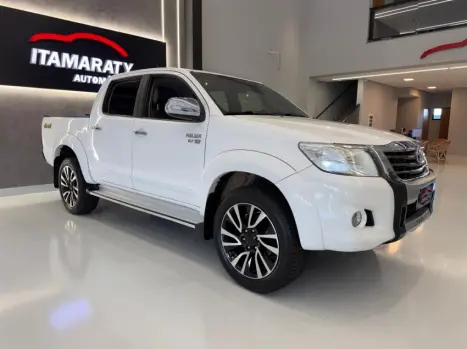 TOYOTA Hilux Caminhonete 2.7 16V 4P SRV FLEX 4X4  CABINE DUPLA AUTOMÁTICO, Foto 2
