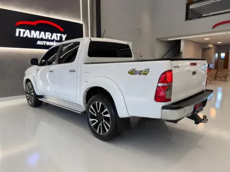 TOYOTA Hilux Caminhonete 2.7 16V 4P SRV FLEX 4X4  CABINE DUPLA AUTOMÁTICO, Foto 4