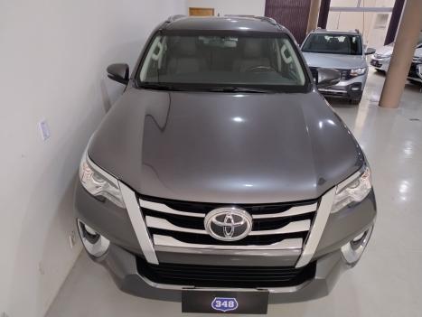 TOYOTA Hilux SW4 2.7 16V 4P FLEX SRV 7 LUGARES AUTOMTICO, Foto 5