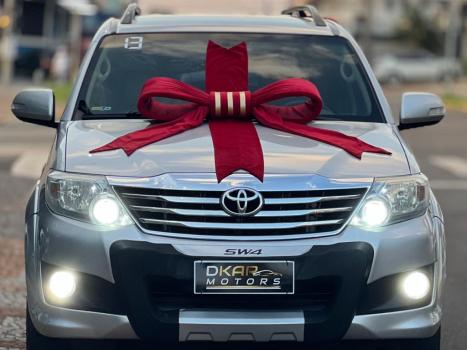 TOYOTA Hilux SW4 2.7 16V 4P SR AUTOMTICO, Foto 1