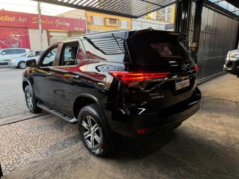 TOYOTA Hilux SW4 2.7 16V 4P SR FLEX AUTOM�TICO, Foto 4