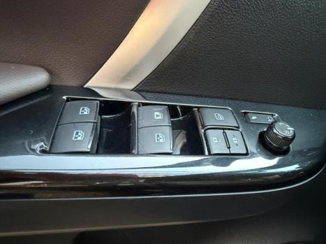 TOYOTA Hilux SW4 2.7 16V 4P SR FLEX AUTOM�TICO, Foto 10