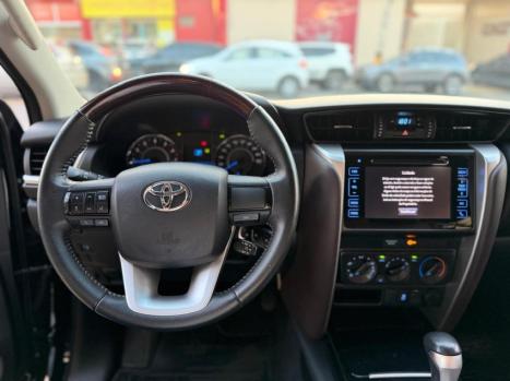 TOYOTA Hilux SW4 2.7 16V 4P SR FLEX AUTOM�TICO, Foto 12