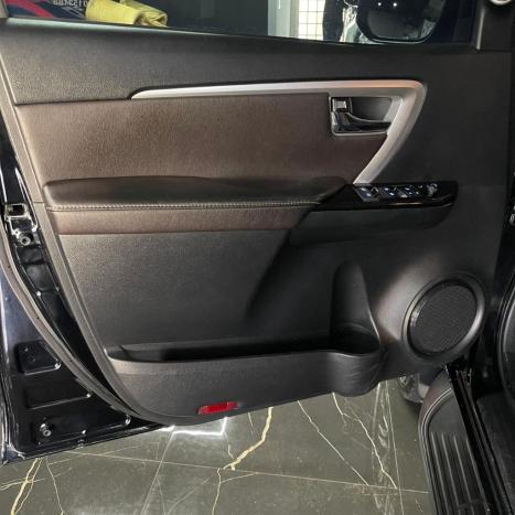 TOYOTA Hilux SW4 2.7 16V 4P FLEX SRV 7 LUGARES AUTOM�TICO, Foto 11