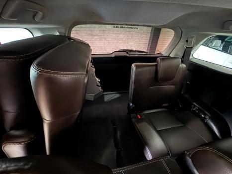 TOYOTA Hilux SW4 2.7 16V 4P FLEX SRV 7 LUGARES AUTOM�TICO, Foto 14