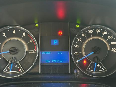 TOYOTA Hilux SW4 2.7 16V 4P FLEX SRV 7 LUGARES AUTOM�TICO, Foto 16