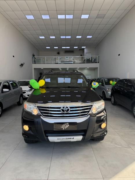 TOYOTA Hilux SW4 2.7 16V 4P SR FLEX AUTOM�TICO, Foto 2