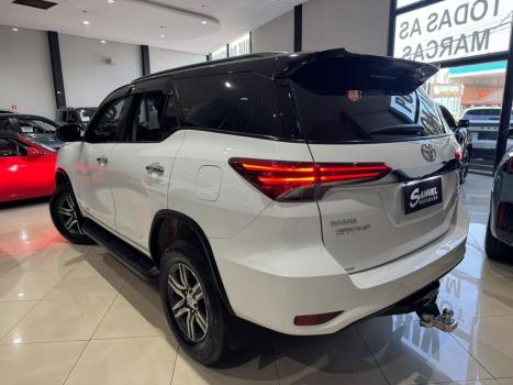 TOYOTA Hilux SW4 2.7 16V 4P FLEX SRV 7 LUGARES AUTOMÁTICO, Foto 6
