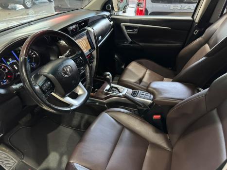 TOYOTA Hilux SW4 2.7 16V 4P FLEX SRV 7 LUGARES AUTOMÁTICO, Foto 11