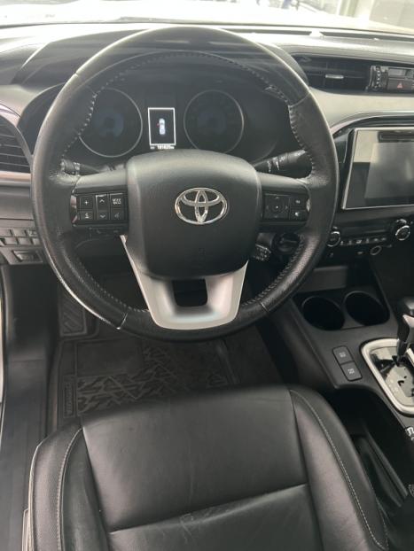 TOYOTA Hilux SW4 2.8 4P 4X4 TURBO DIESEL, Foto 8