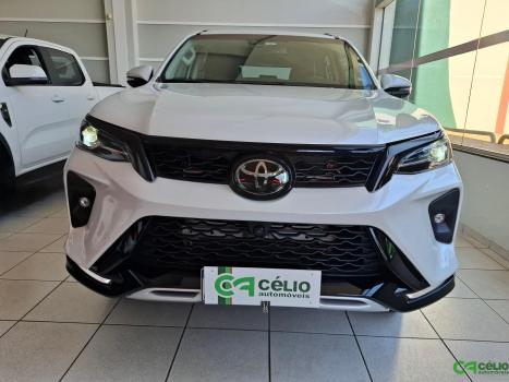 TOYOTA Hilux SW4 2.8 16V 4P SRX 4X4 7 LUGARES TURBO DIESEL AUTOMTICO, Foto 14