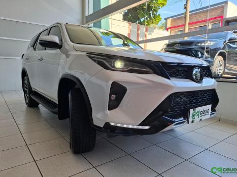 TOYOTA Hilux SW4 2.8 16V 4P SRX 4X4 7 LUGARES TURBO DIESEL AUTOMTICO, Foto 15