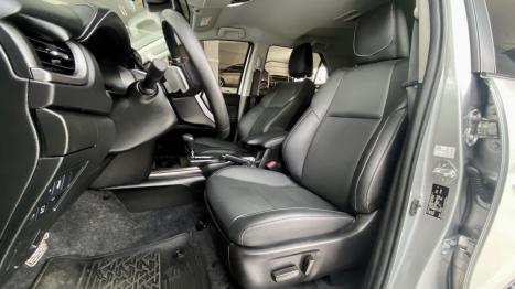 TOYOTA Hilux SW4 2.8 16V 4P SRX PLATINUM 4X4 7 LUGARES TURBO DIESEL AUTOMTICO, Foto 11