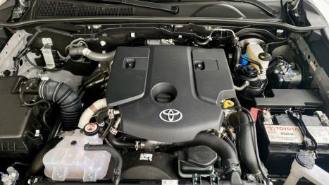 TOYOTA Hilux SW4 2.8 16V 4P SRX PLATINUM 4X4 7 LUGARES TURBO DIESEL AUTOMTICO, Foto 13