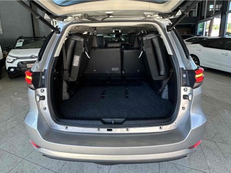 TOYOTA Hilux SW4 2.8 16V 4P SRX 4X4 7 LUGARES TURBO DIESEL AUTOM�TICO, Foto 10