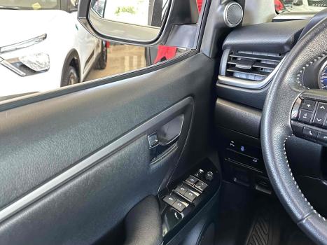 TOYOTA Hilux SW4 2.8 16V 4P SRX 4X4 7 LUGARES TURBO DIESEL AUTOM�TICO, Foto 22