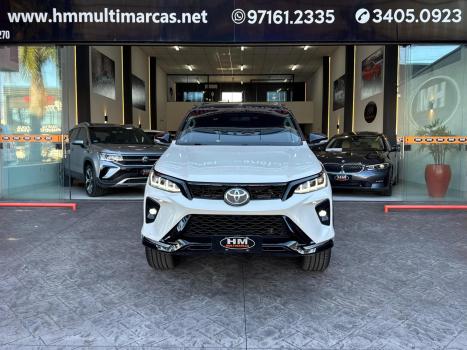 TOYOTA Hilux SW4 2.8 16V 4P SRX 4X4 7 LUGARES TURBO DIESEL AUTOM�TICO, Foto 3