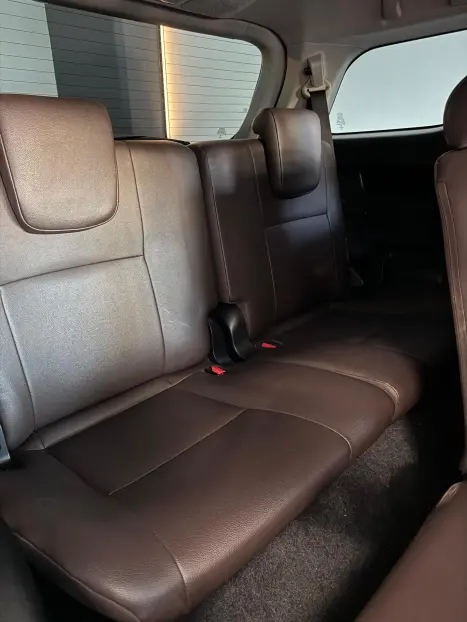 TOYOTA Hilux SW4 2.8 16V 4P SRX 4X4 7 LUGARES TURBO DIESEL AUTOM�TICO, Foto 9