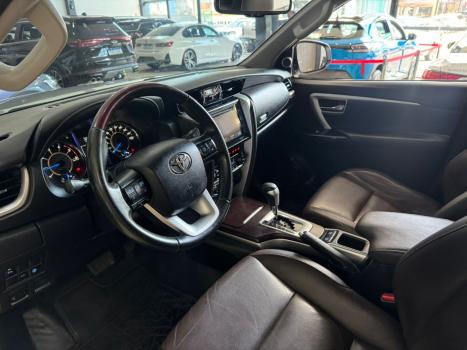 TOYOTA Hilux SW4 2.8 16V 4P SRX PLATINUM 4X4 TURBO DIESEL AUTOM�TICO, Foto 10