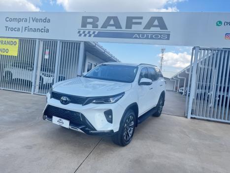 TOYOTA Hilux SW4 2.8 16V 4P SRX 4X4 7 LUGARES TURBO DIESEL AUTOM�TICO, Foto 1