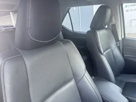 TOYOTA Hilux SW4 2.8 16V 4P SRX 4X4 7 LUGARES TURBO DIESEL AUTOM�TICO, Foto 15