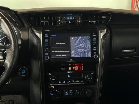 TOYOTA Hilux SW4 2.8 16V 4P SRX 4X4 7 LUGARES TURBO DIESEL AUTOM�TICO, Foto 8