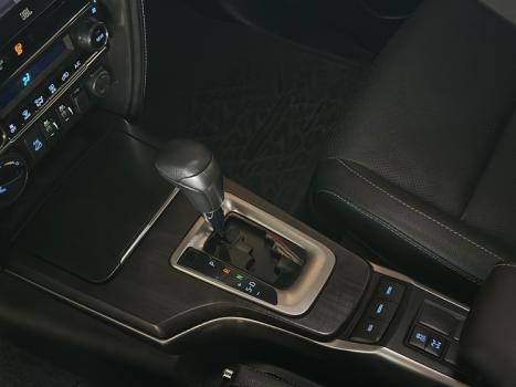 TOYOTA Hilux SW4 2.8 16V 4P SRX 4X4 7 LUGARES TURBO DIESEL AUTOM�TICO, Foto 12