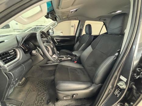 TOYOTA Hilux SW4 2.8 16V 4P SRX PLATINUM 4X4 7 LUGARES TURBO DIESEL AUTOM�TICO, Foto 12