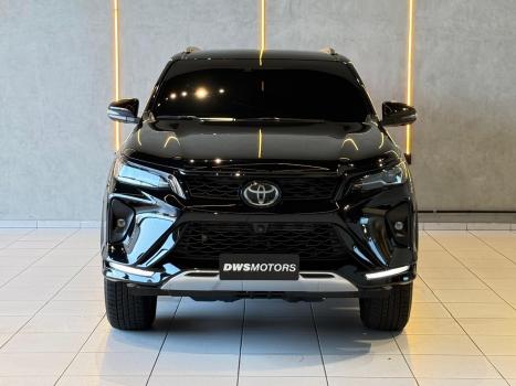 TOYOTA Hilux SW4 2.8 16V 4P SRX PLATINUM 4X4 7 LUGARES TURBO DIESEL AUTOM�TICO, Foto 4