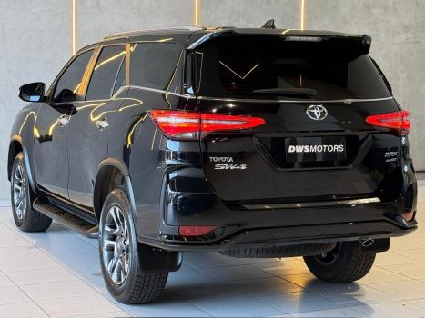 TOYOTA Hilux SW4 2.8 16V 4P SRX PLATINUM 4X4 7 LUGARES TURBO DIESEL AUTOM�TICO, Foto 8