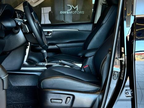 TOYOTA Hilux SW4 2.8 16V 4P SRX PLATINUM 4X4 7 LUGARES TURBO DIESEL AUTOM�TICO, Foto 12