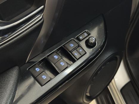 TOYOTA Hilux SW4 2.8 16V 4P SRX 4X4 7 LUGARES TURBO DIESEL AUTOM�TICO, Foto 13