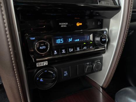 TOYOTA Hilux SW4 2.8 16V 4P SRX 4X4 7 LUGARES TURBO DIESEL AUTOM�TICO, Foto 17