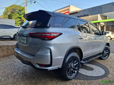 TOYOTA Hilux SW4 2.8 16V 4P SRX PLATINUM 4X4 7 LUGARES TURBO DIESEL AUTOM�TICO, Foto 15