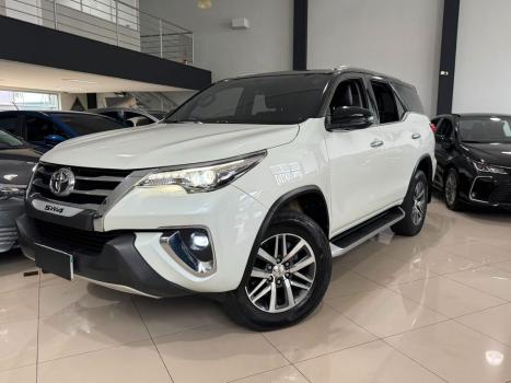 TOYOTA Hilux SW4 2.8 16V 4P SRX PLATINUM 4X4 TURBO DIESEL AUTOM�TICO, Foto 6