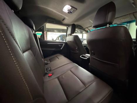 TOYOTA Hilux SW4 2.8 16V 4P SRX PLATINUM 4X4 TURBO DIESEL AUTOM�TICO, Foto 14
