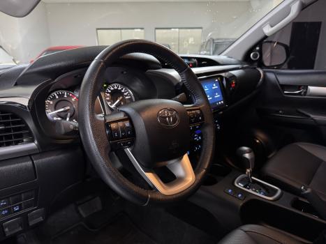 TOYOTA Hilux SW4 2.8 4P SRX 4X4 TURBO DIESEL AUTOM�TICO, Foto 5