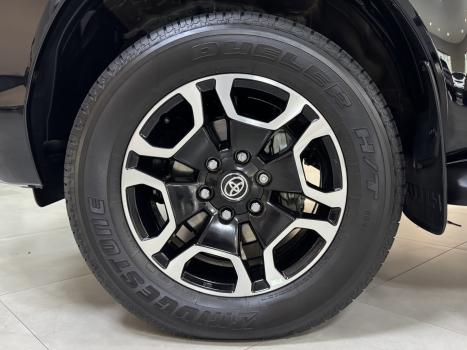 TOYOTA Hilux SW4 2.8 4P SRX 4X4 TURBO DIESEL AUTOM�TICO, Foto 8
