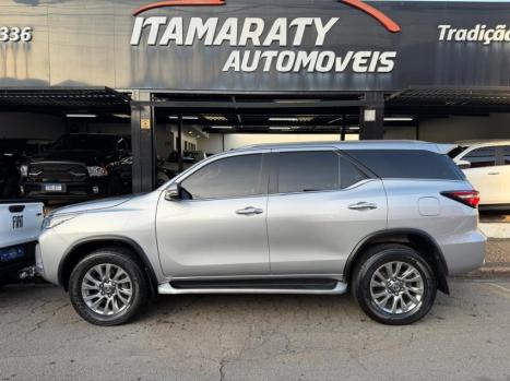 TOYOTA Hilux SW4 2.8 16V 4P SRX 4X4 7 LUGARES TURBO DIESEL AUTOM�TICO, Foto 7