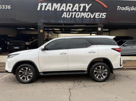 TOYOTA Hilux SW4 2.8 16V 4P SRX PLATINUM 4X4 7 LUGARES TURBO DIESEL AUTOM�TICO, Foto 7
