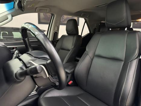 TOYOTA Hilux SW4 2.8 16V 4P SRX 4X4 7 LUGARES TURBO DIESEL AUTOM�TICO, Foto 9