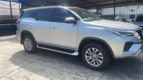 TOYOTA Hilux SW4 2.8 16V 4P SRX 4X4 7 LUGARES TURBO DIESEL AUTOM�TICO, Foto 5